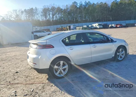 2014 Chevrolet Volt z USA, uszkodzony, nr VIN 1G1RH6E4XEU166131